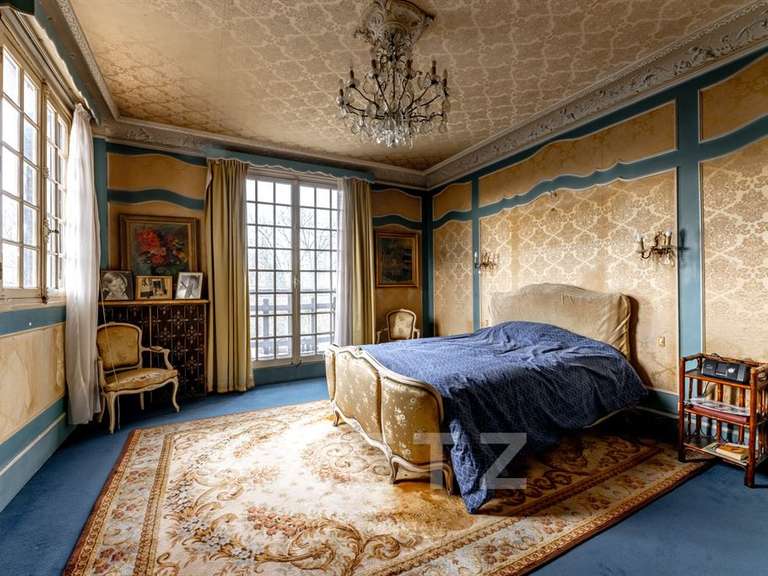 Maison Saint-Maur-des-Fossés - 6 chambres - 304m²