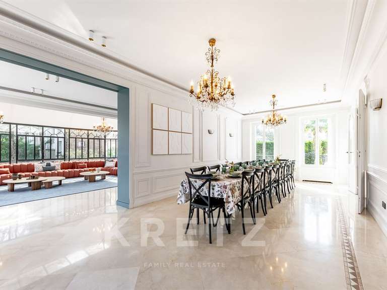 Maison Saint-Maur-des-Fossés - 10 chambres - 568m²