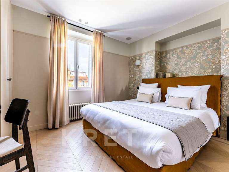 Maison Saint-Maur-des-Fossés - 10 chambres - 568m²