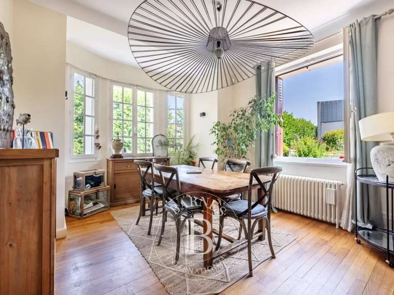 House Saint-Maur-des-Fossés - 4 bedrooms - 218m²