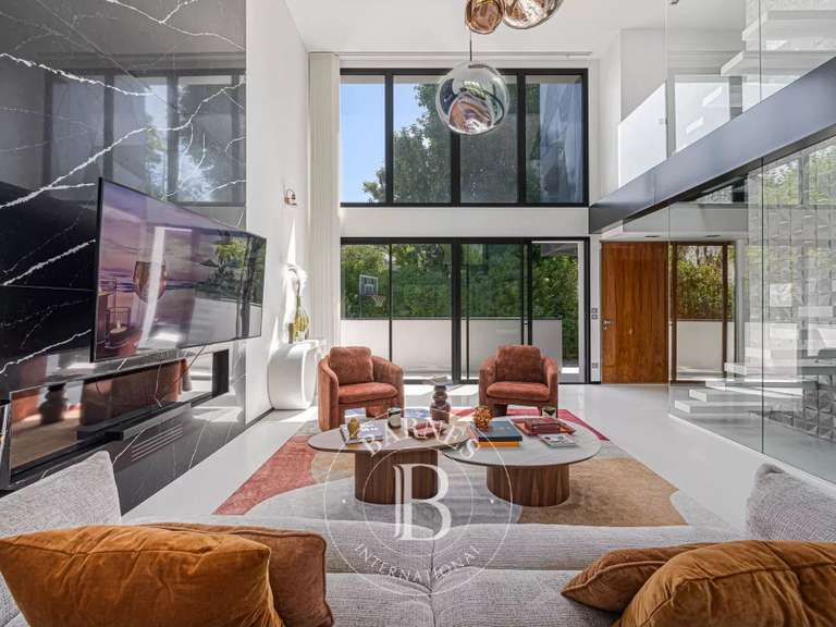 Maison Saint-Maur-des-Fossés - 4 chambres - 196m²