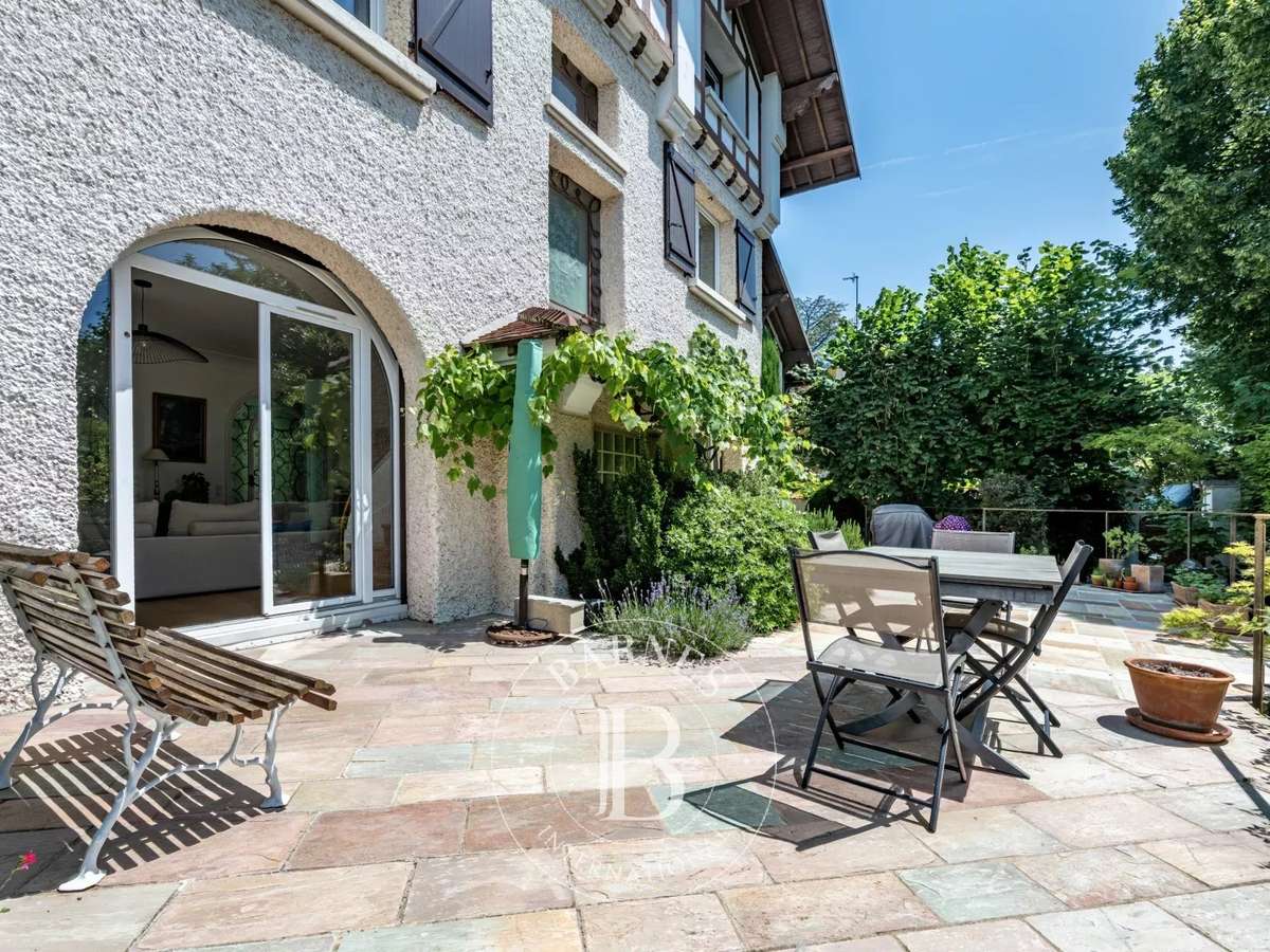 House Saint-Maur-des-Fossés