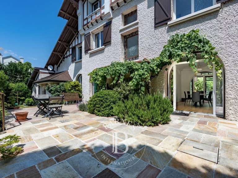 House Saint-Maur-des-Fossés - 4 bedrooms - 224m²