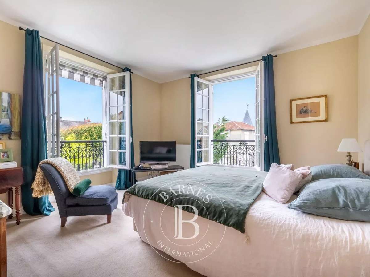 House Saint-Maur-des-Fossés