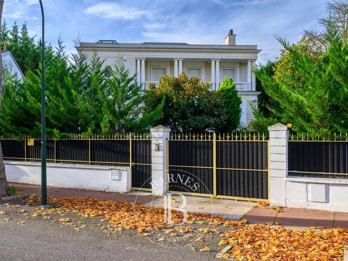 House Saint-Maur-des-Fossés