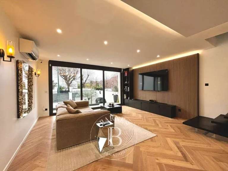 House Saint-Maur-des-Fossés - 4 bedrooms - 190m²