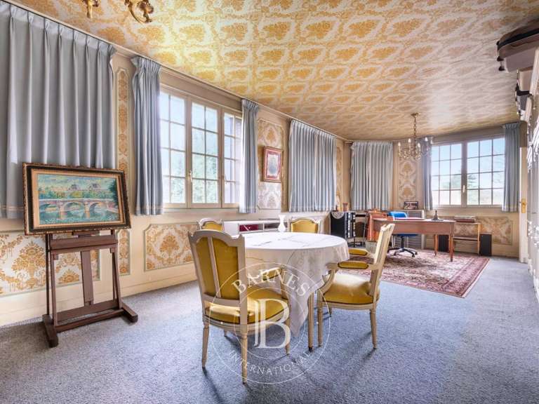 House Saint-Maur-des-Fossés - 4 bedrooms - 304m²