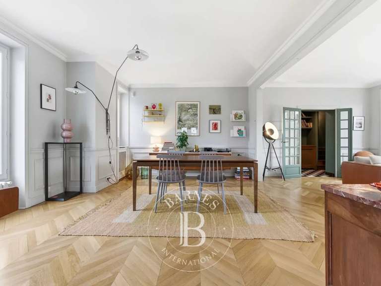 Maison Saint-Maur-des-Fossés - 4 chambres - 236m²