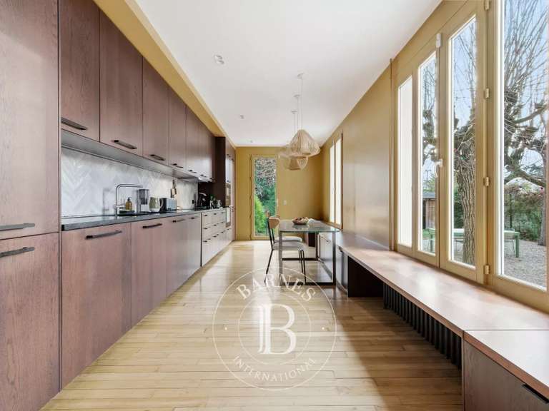 Maison Saint-Maur-des-Fossés - 4 chambres - 236m²