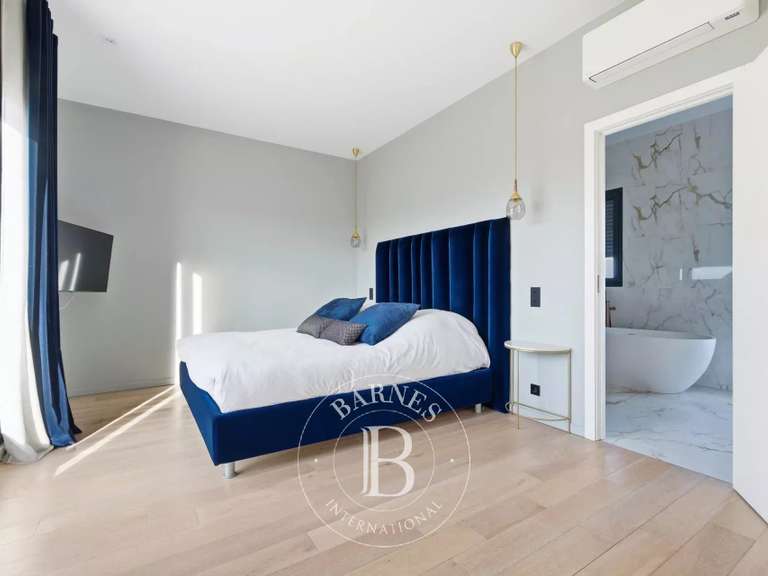 Maison Saint-Maur-des-Fossés - 6 chambres - 235m²