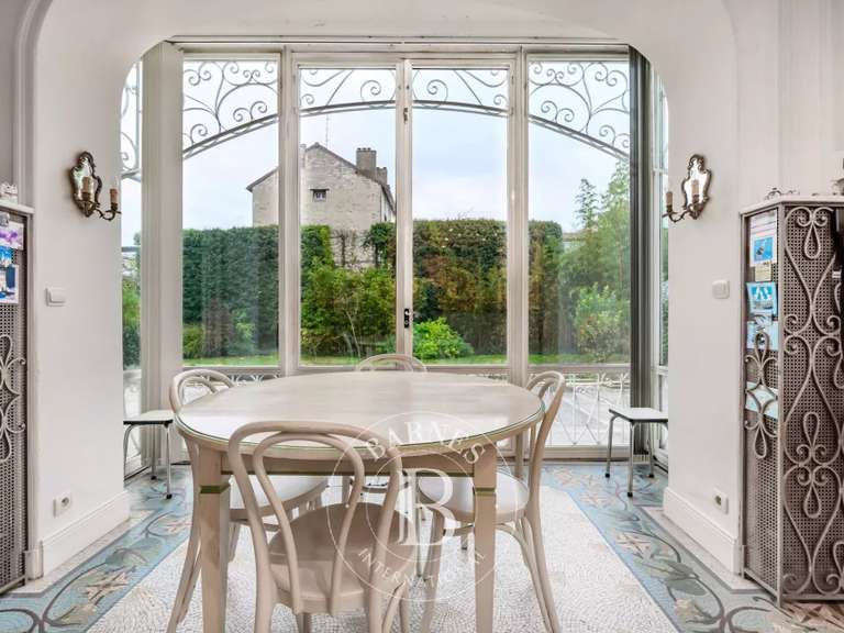 Maison Saint-Maur-des-Fossés - 5 chambres - 279m²