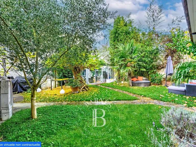 Maison Saint-Maur-des-Fossés - 3 chambres - 135m²