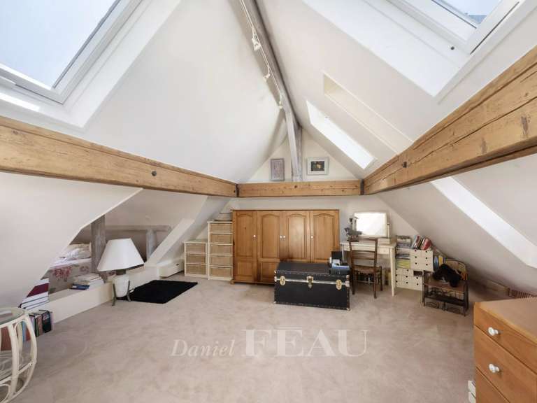 Maison Saint-Maur-des-Fossés - 7 chambres - 436m²