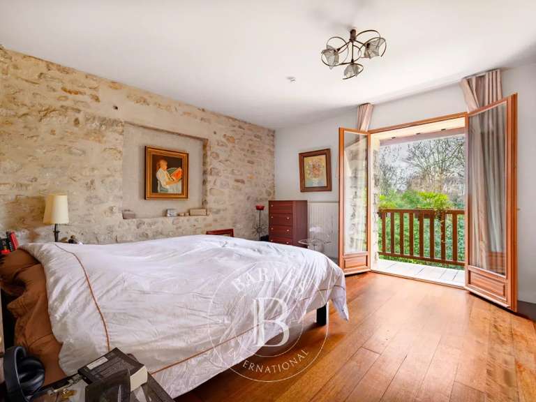 Maison Saint-Maur-des-Fossés - 4 chambres - 183m²