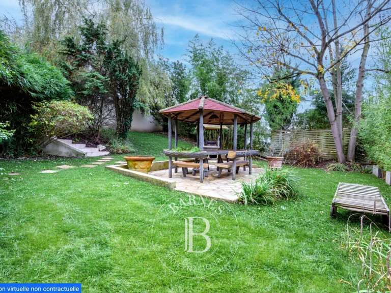 Maison Saint-Maur-des-Fossés - 4 chambres - 183m²