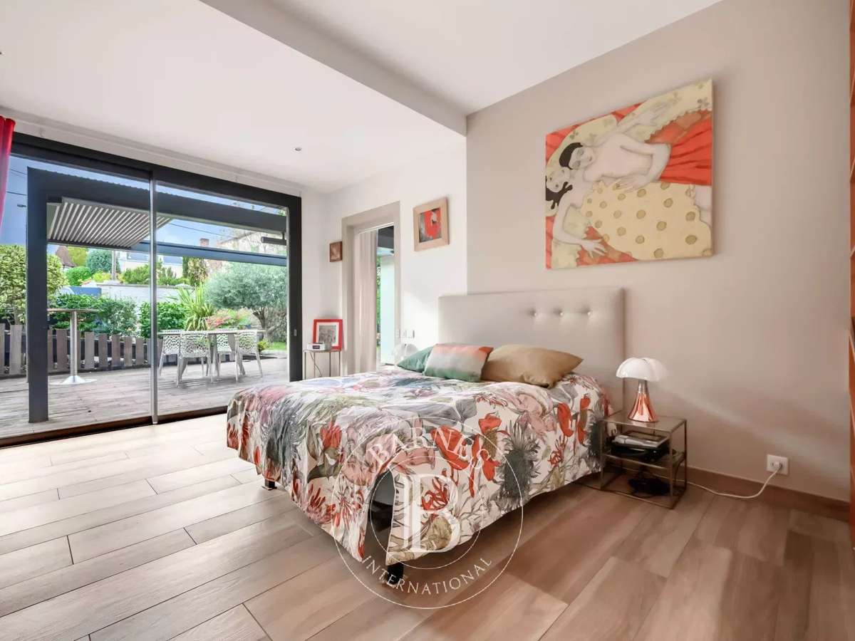 House Saint-Maur-des-Fossés