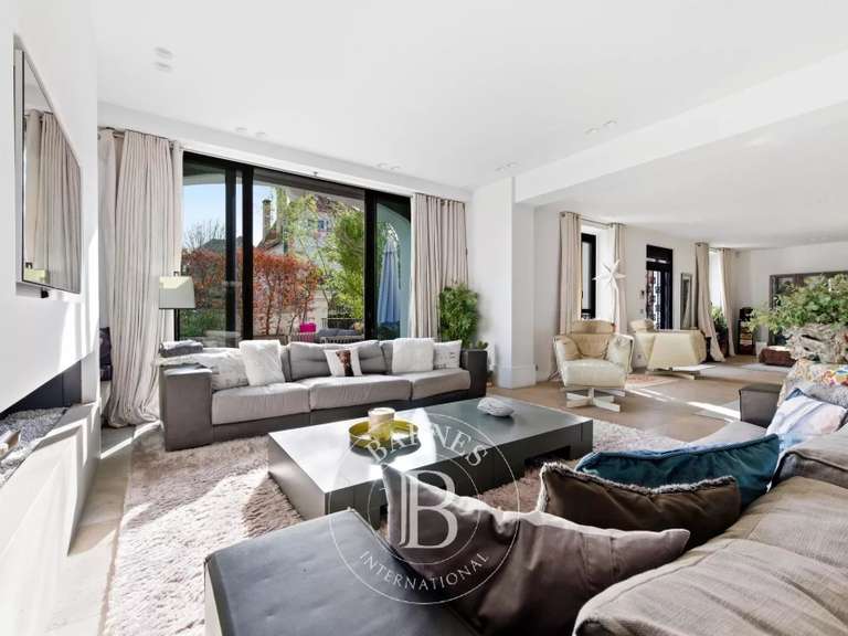 Maison Saint-Maur-des-Fossés - 6 chambres - 471m²