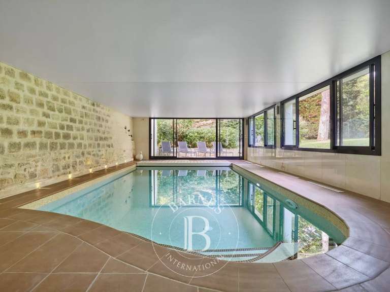 Maison Saint-Maur-des-Fossés - 5 chambres - 525m²