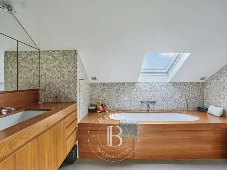 Maison Saint-Maur-des-Fossés - 5 chambres - 525m²