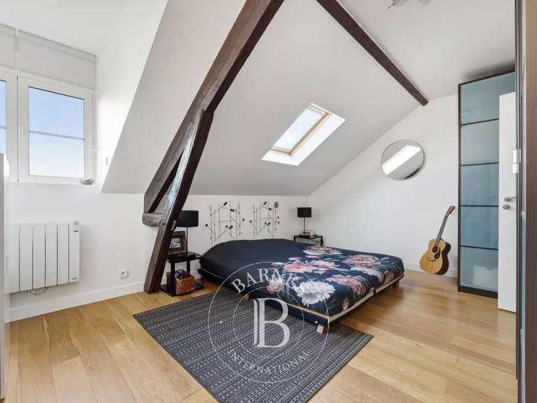 Maison Saint-Maur-des-Fossés - 5 chambres - 200m²