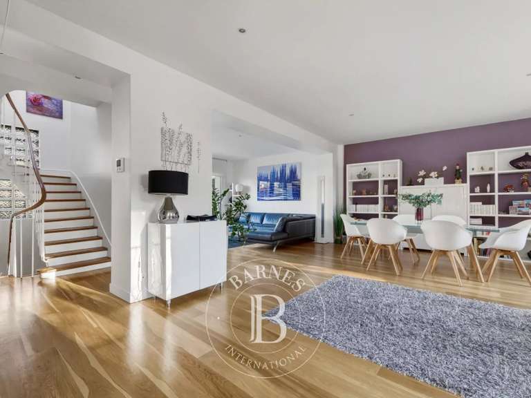 Maison Saint-Maur-des-Fossés - 5 chambres - 200m²