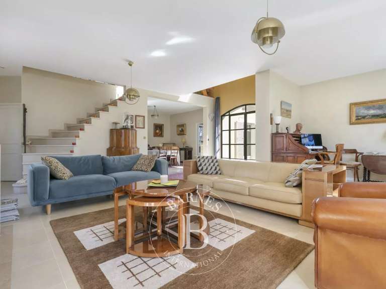 Maison Saint-Maur-des-Fossés - 4 chambres - 214m²