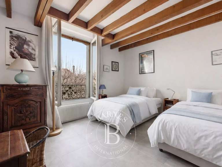 Maison Saint-Maur-des-Fossés - 4 chambres - 212m²