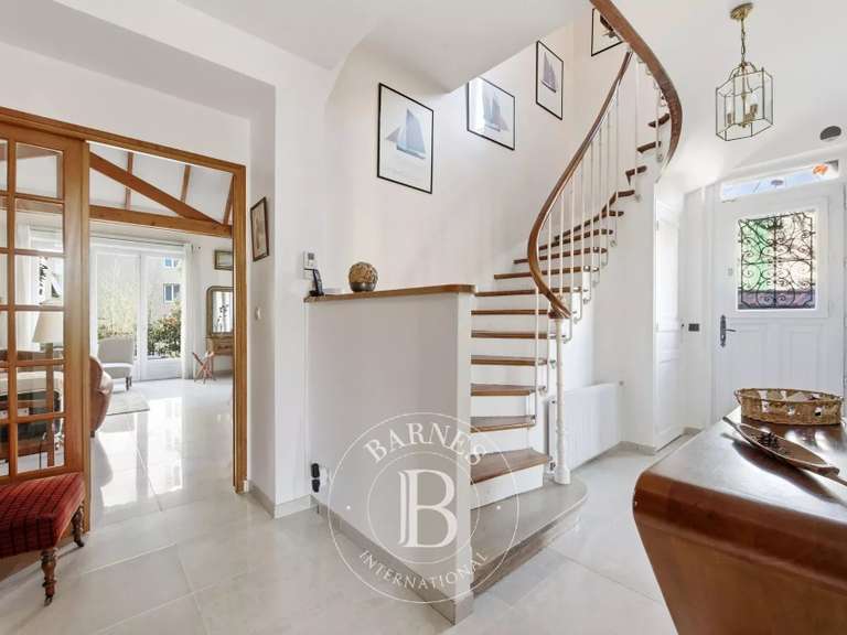 Maison Saint-Maur-des-Fossés - 4 chambres - 212m²