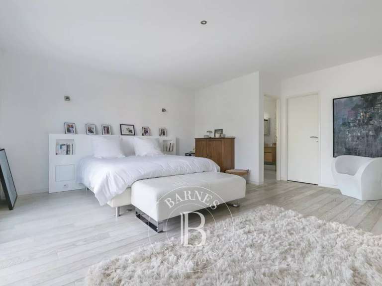 Maison Saint-Maur-des-Fossés - 5 chambres - 378m²