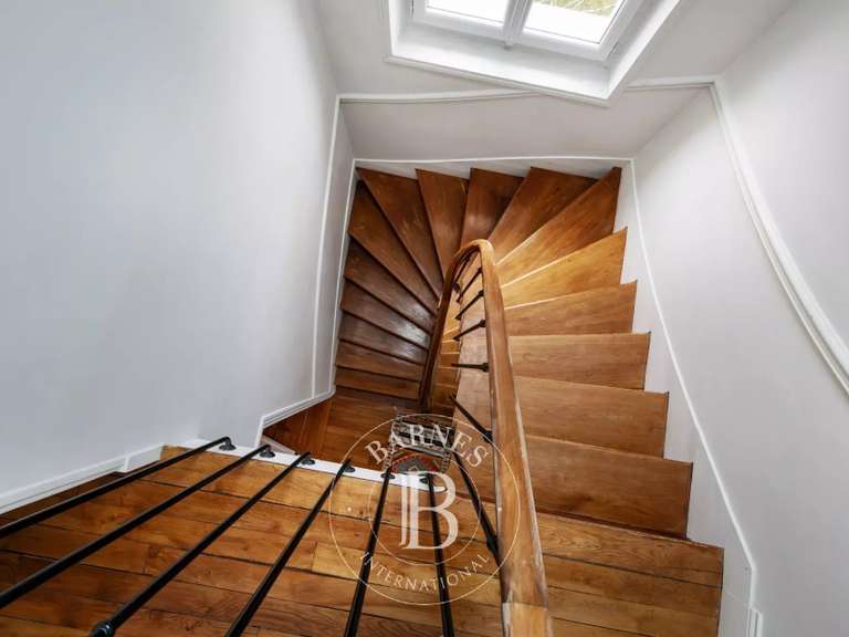 Maison Saint-Maur-des-Fossés - 6 chambres - 317m²