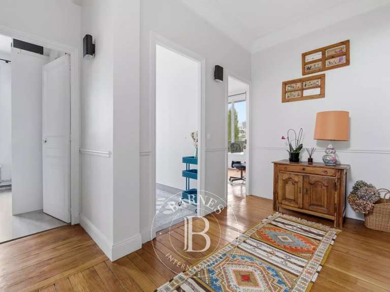 Maison Saint-Maur-des-Fossés - 6 chambres - 317m²