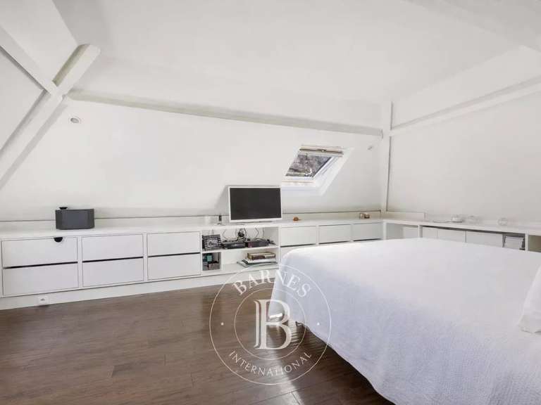 Maison Saint-Maur-des-Fossés - 4 chambres - 211m²