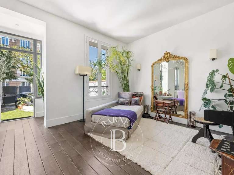 Maison Saint-Maur-des-Fossés - 4 chambres - 211m²