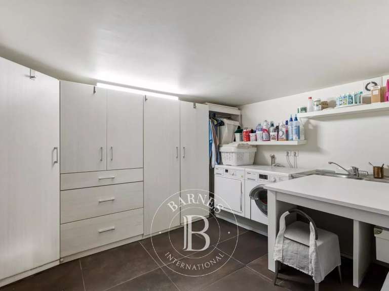 Maison Saint-Maur-des-Fossés - 4 chambres - 211m²