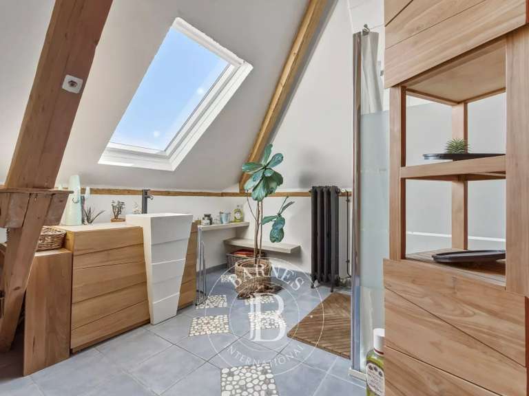 Maison Saint-Maur-des-Fossés - 5 chambres - 282m²