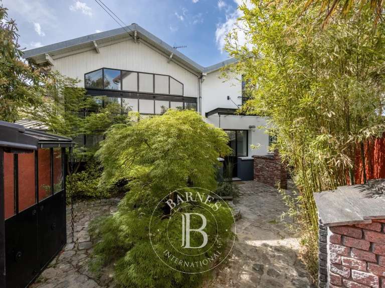 Maison Saint-Maur-des-Fossés - 5 chambres - 226m²