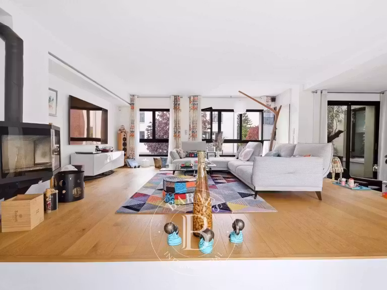 House Saint-Maur-des-Fossés - 4 bedrooms - 306m²