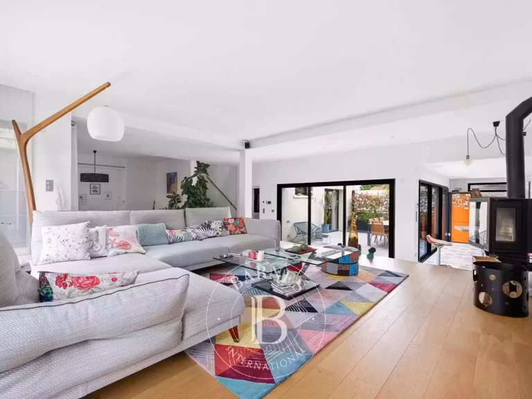 House Saint-Maur-des-Fossés - 4 bedrooms - 306m²