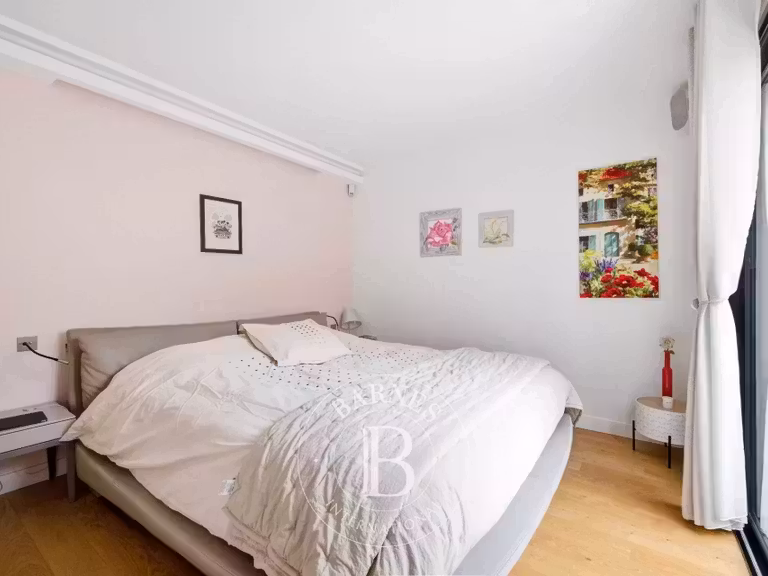 House Saint-Maur-des-Fossés - 4 bedrooms - 306m²