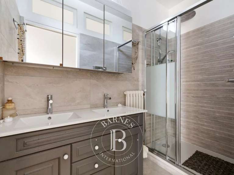 Maison Saint-Maur-des-Fossés - 4 chambres - 195m²