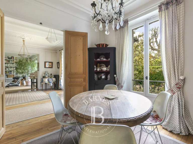 Maison Saint-Maur-des-Fossés - 4 chambres - 184m²