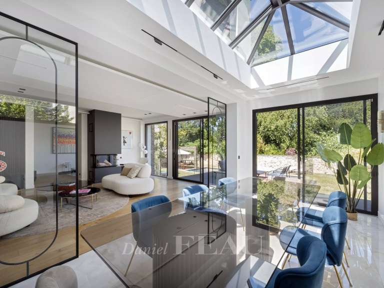 Maison Saint-Maur-des-Fossés - 6 chambres - 400m²