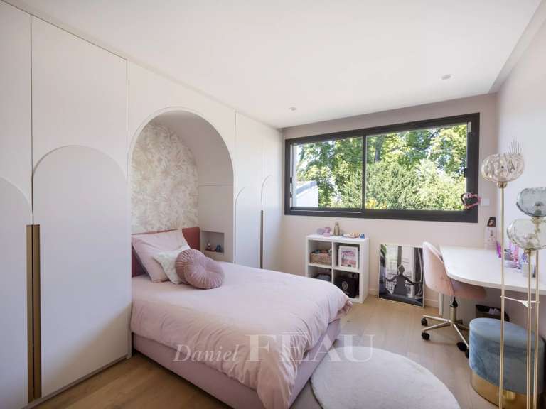 Maison Saint-Maur-des-Fossés - 6 chambres - 400m²