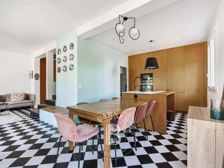 Maison Saint-Maur-des-Fossés - 4 chambres - 194m²