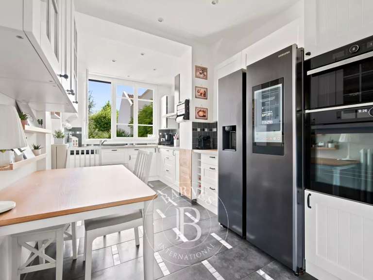 Maison Saint-Maur-des-Fossés - 4 chambres - 171m²