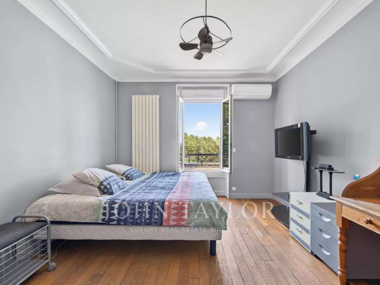 Maison Saint-Maur-des-Fossés - 380m²