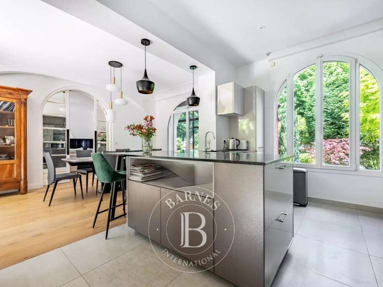 Maison Saint-Maur-des-Fossés - 4 chambres - 224m²