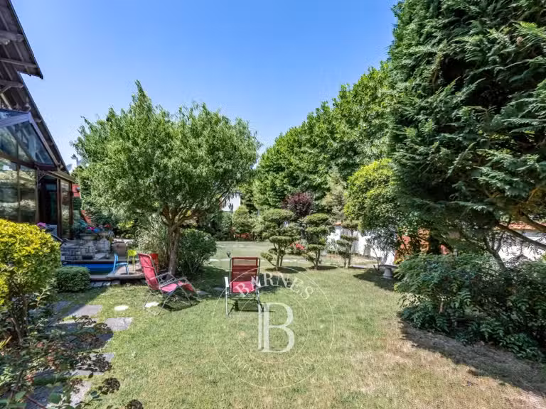 Maison Saint-Maur-des-Fossés - 4 chambres - 224m²