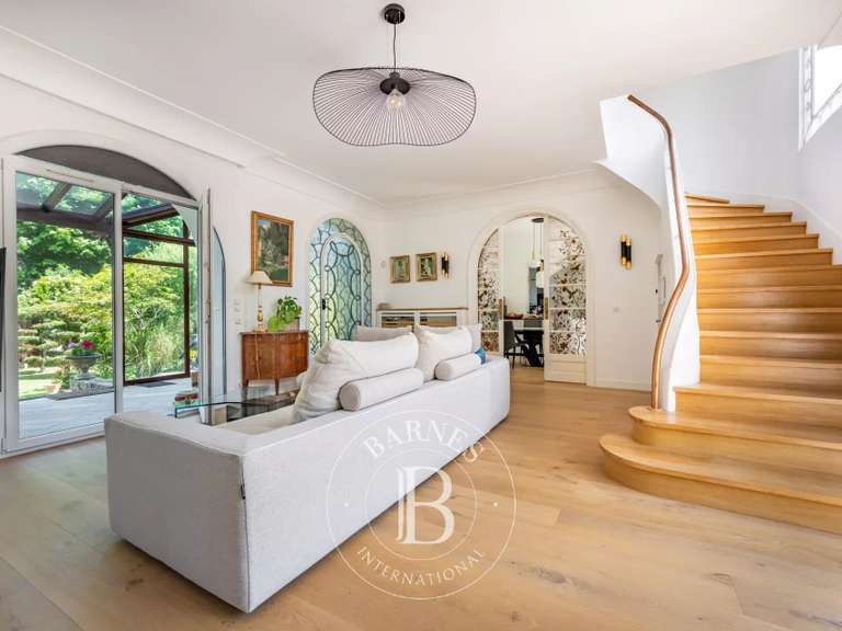 Maison Saint-Maur-des-Fossés - 4 chambres - 224m²