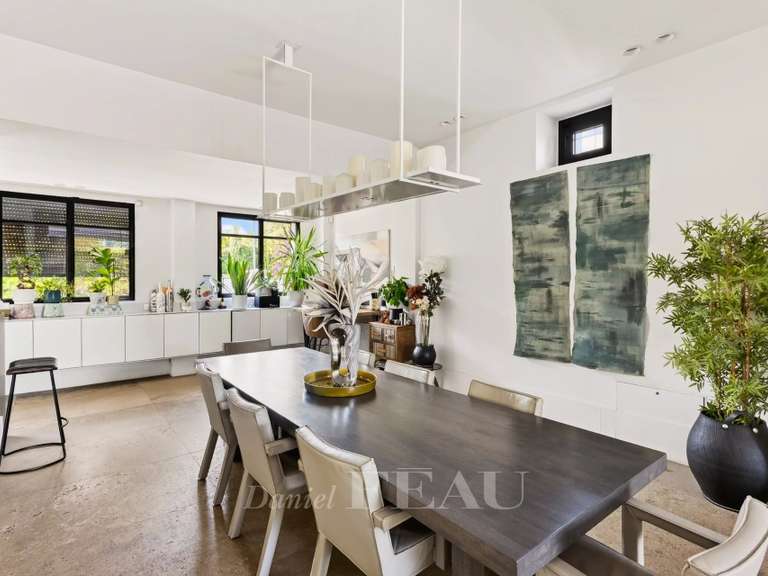 Maison Saint-Maur-des-Fossés - 7 chambres - 593m²